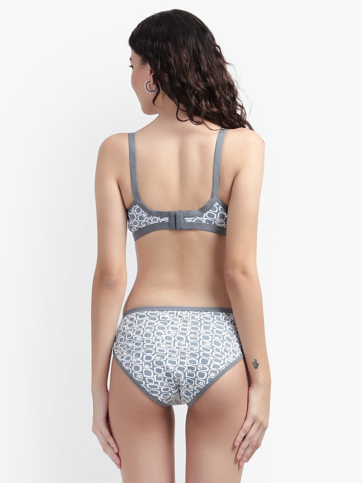 Buy Women's Grey Cross Front Cotton Minimizer Bra Panty Set online